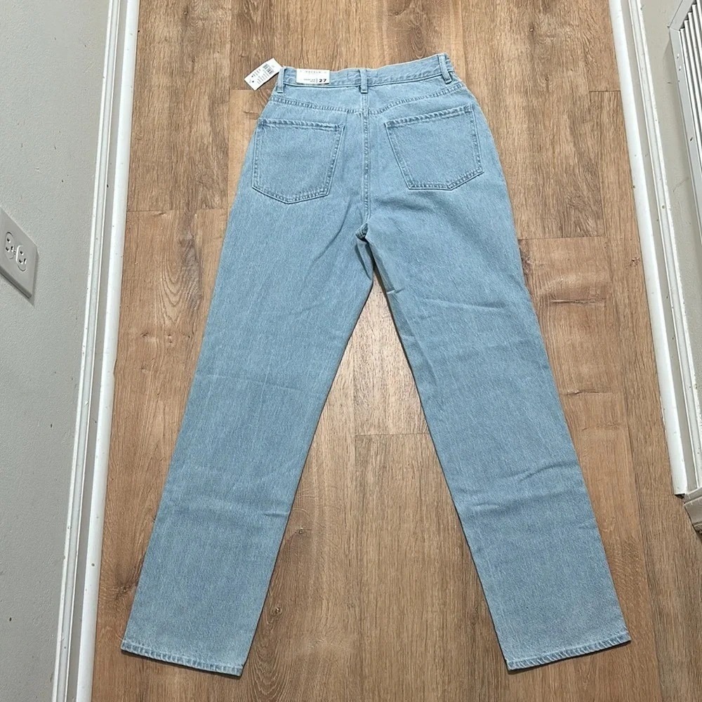 PacSun | NWT Eco High Waisted Light Blue Wash Straight Leg Denim V-Dip Jeans, 27 - Picture 2 of 9